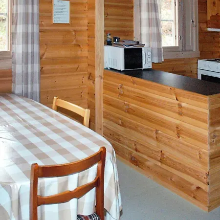 Feriehus Two-bedroom In 6 *
