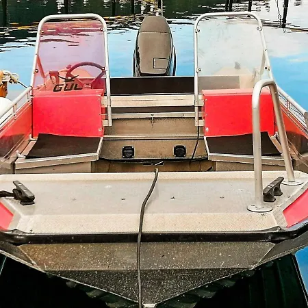 5 Person In Bårdset