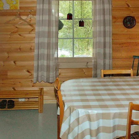 5 Person In * Bårdset